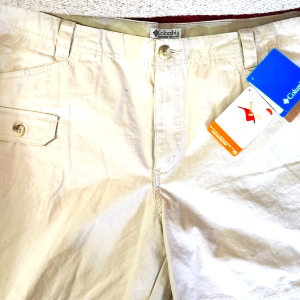 - NWT Columbia Tryson Creek Shorts Size 16